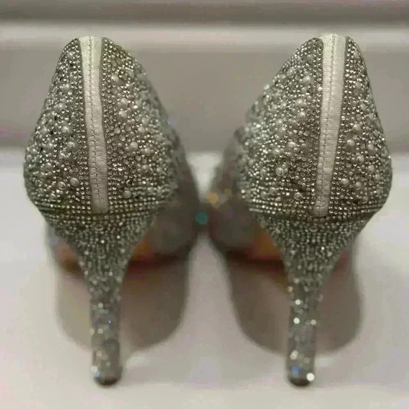 Galina Signature PEARL AND CRYSTAL POINTED- TOE PUMPS - Picture 6 of 7